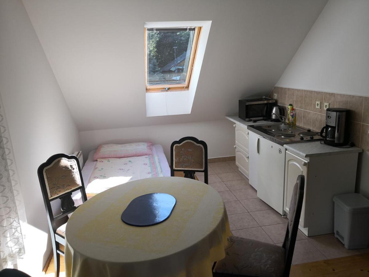 Ubytovani U Machova Jezera - Apartmany - Ludmila Grulisova Doksy  Zewnętrze zdjęcie